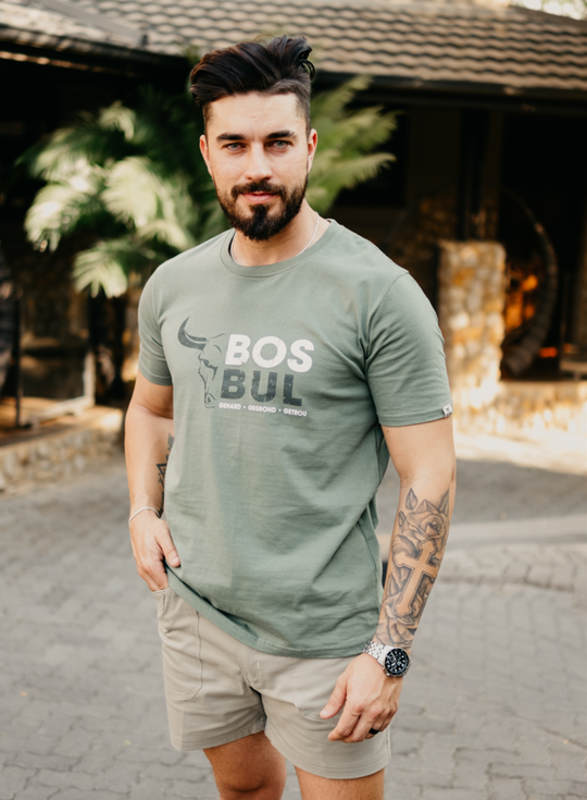 T-SHIRT BOSBUL OLIVE SPLIT BULL